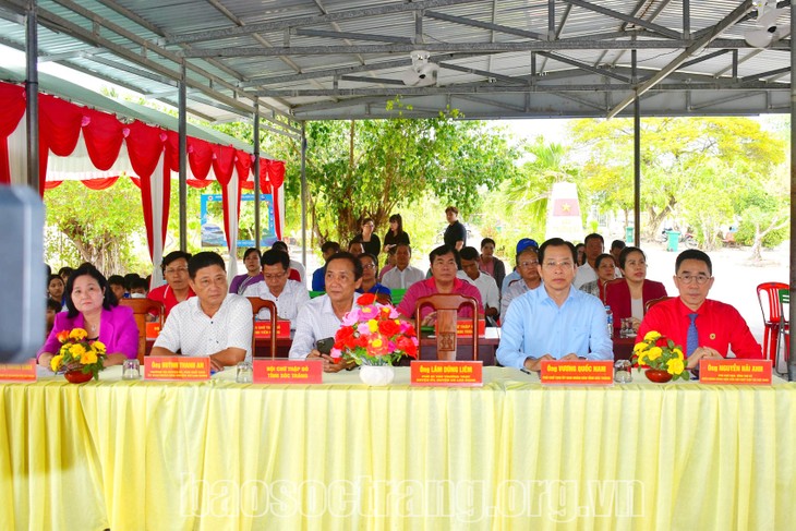 Au Vietnam, la Croix-Rouge mobilise les jeunes pour la Journée mondiale de l'eau 2025 - ảnh 1