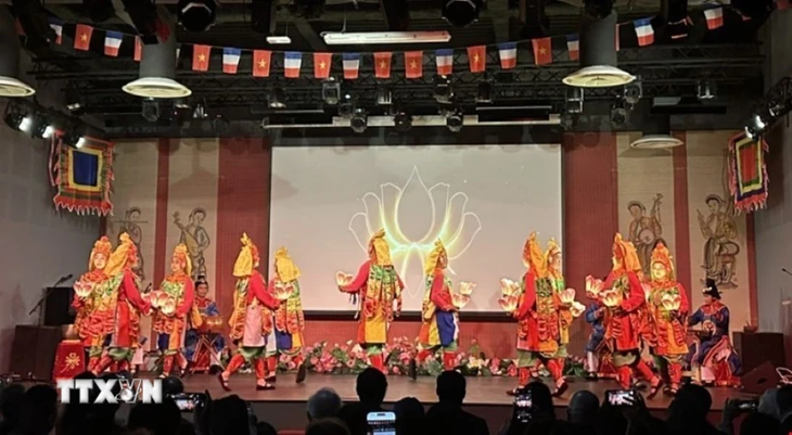 Un fort potentiel pour le développement du tourisme France - Vietnam - ảnh 1