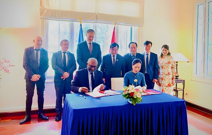 Coopération franco-vietnamienne pour préserver l’héritage de Diên Biên Phu  - ảnh 1