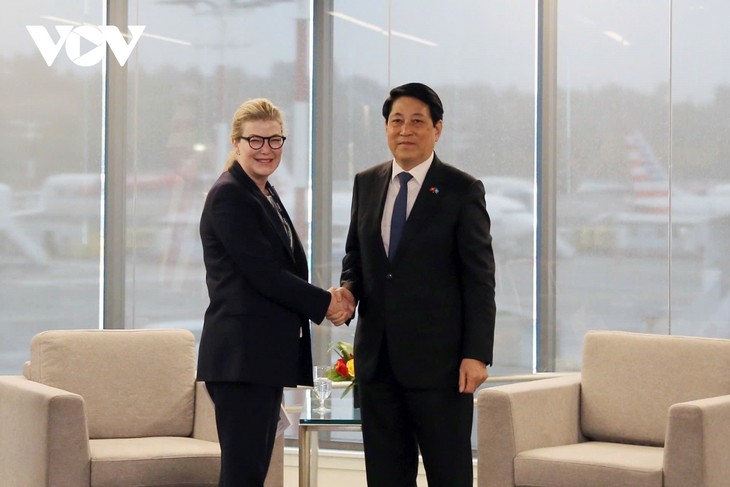 Luong Cuong: Le Vietnam considère les États-Unis comme l’un de ses partenaires de premier rang - ảnh 3