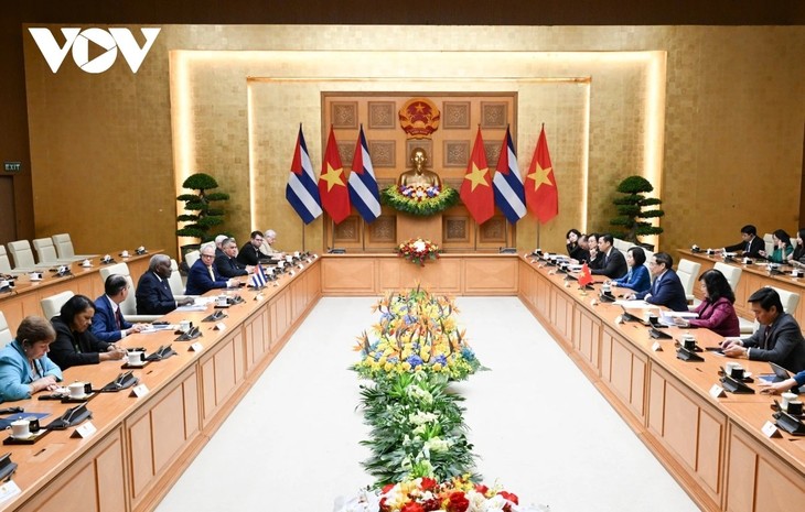 Pham Minh Chinh rencontre Esteban Lazo Hernandez - ảnh 2