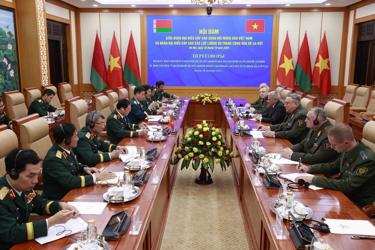 Le Vietnam et la Biélorussie renforcent leur coopération militaire - ảnh 3