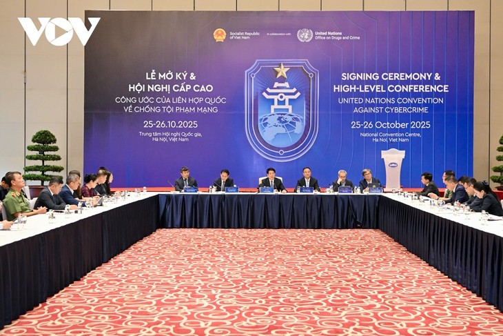 Luong Cuong supervise les préparatifs de la Convention de Hanoï - ảnh 3