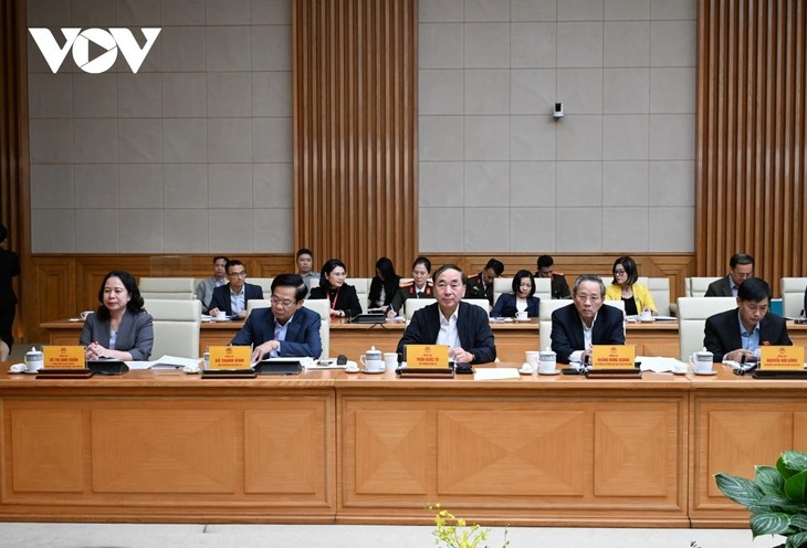 Pham Minh Chinh préside une réunion du Conseil central d’Émulation et de Récompense - ảnh 1