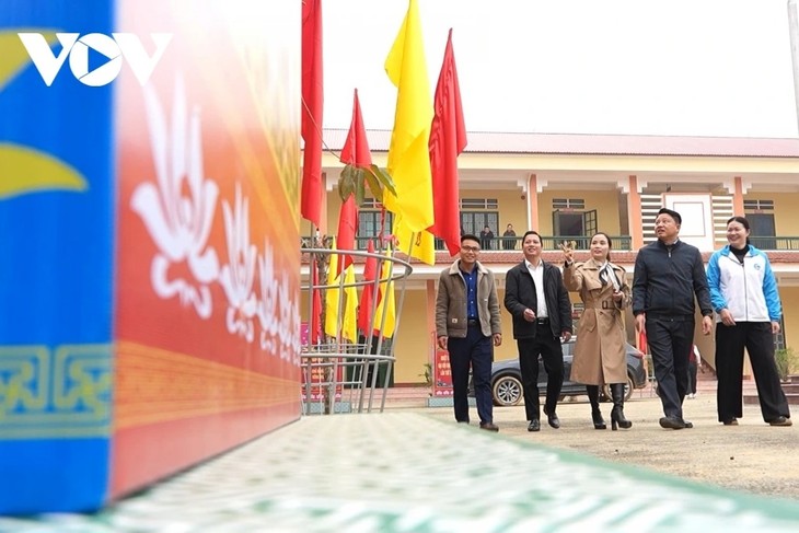 Du texte à la pratique, la résolution du XIVᵉ Congrès national du Parti ouvre la voie au développement durable de Lao Cai - ảnh 3