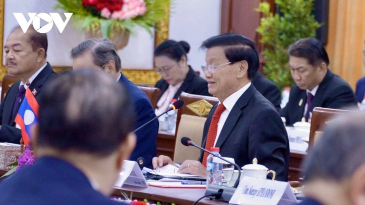 À Vientiane, Tô Lâm et Thongloun Sisoulith réaffirment le caractère «inestimable» des relations Vietnam-Laos - ảnh 3