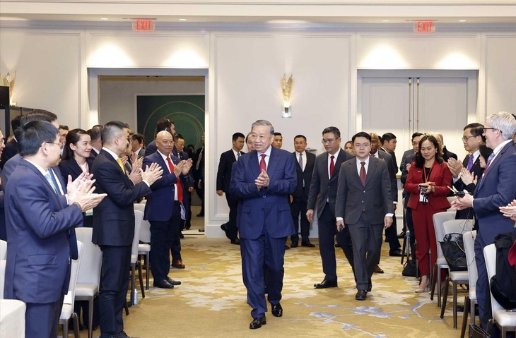 Vietnam–États-Unis: plus de 37 milliards de dollars d’accords signés - ảnh 1