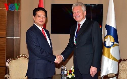 Премьер Вьетнама Нгуен Тан Зунг провёл встречи с руководителями стран ЕАЭС - ảnh 2