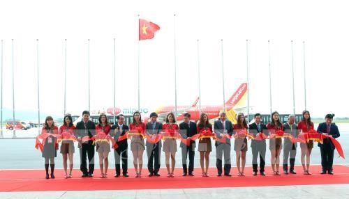 Vietjet ouvre deux nouvelles lignes aériennes - ảnh 1