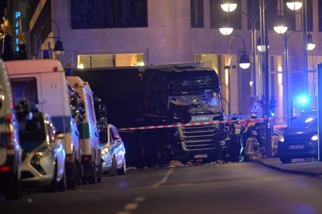 Attentat de Berlin : un suspect tunisien libéré en Allemagne - ảnh 1