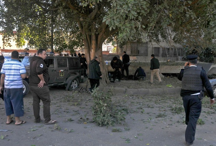 Egypte : huit policiers tués près du Caire - ảnh 1