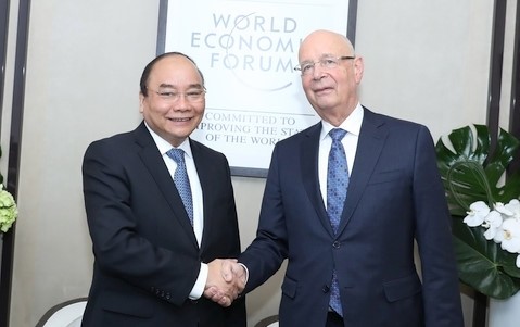 Activités de Nguyen Xuan Phuc au forum de Davos - ảnh 2