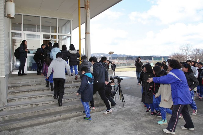 Le Japon organise des exercices de défense civile  - ảnh 1