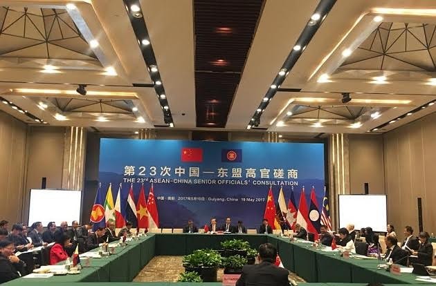 Réunion consultative des hauts officiels ASEAN-Chine  - ảnh 1