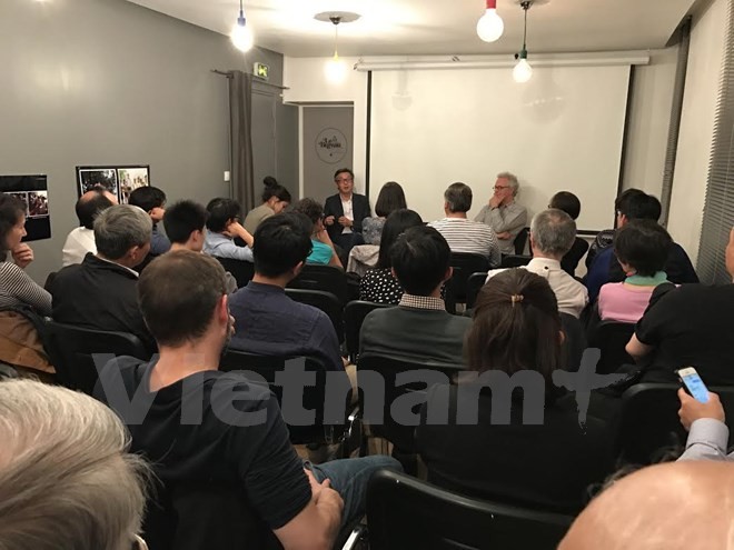 Table-ronde sur la mer Orientale à Paris - ảnh 1