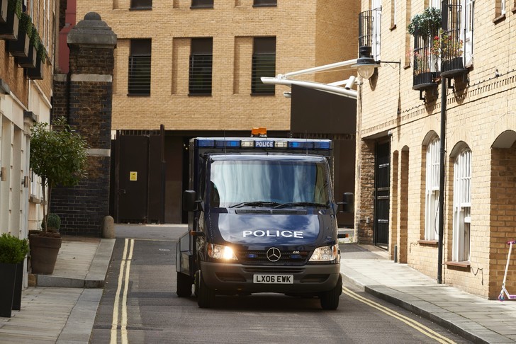 Attentat à Londres: l'homme poursuivi pour meurtre lié au terrorisme - ảnh 1