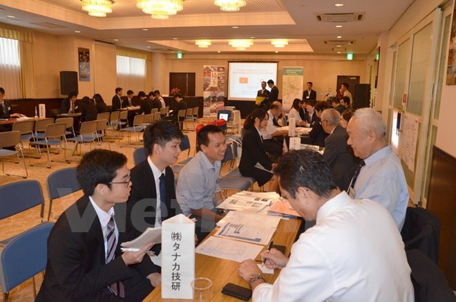 Japon: colloque sur l’emploi à l’intention d’étudiants vietnamiens - ảnh 1