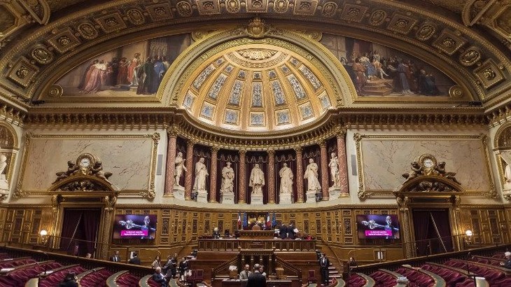 Sénatoriales : la droite conforte sa majorité, revers pour La République en marche - ảnh 1