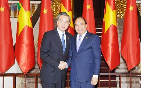 Wang Yi reçu par Trân Dai Quang et Nguyên Xuân Phuc - ảnh 2