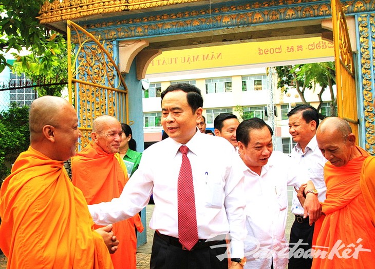 Chol Chnam Thmay: Trân Thanh Mân se rend à Cân Tho - ảnh 1