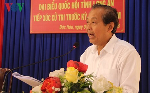 Truong Hoa Binh à l’écoute des électeurs de Long An - ảnh 1