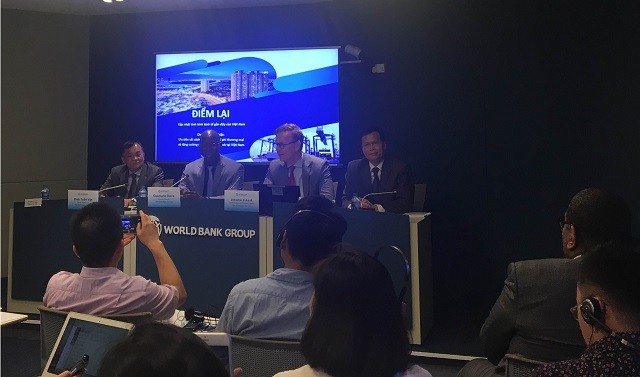 La Banque mondiale prévoit une croissance de 6,8% pour le Vietnam en 2018 - ảnh 1