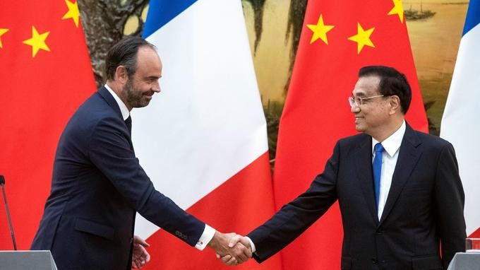 En Chine, Edouard Philippe obtient la levée de l'embargo sur le bœuf - ảnh 1