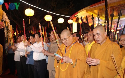 Commémoration du 718e anniversaire de la mort du héros national Trân Quôc Tuân - ảnh 1