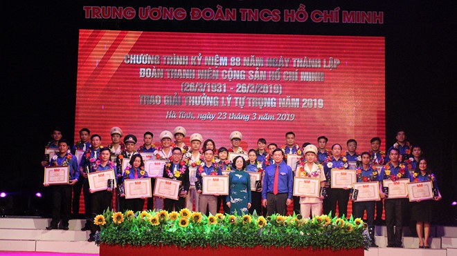 88 bougies pour l’Union de la jeunesse communiste Hô Chi Minh - ảnh 1