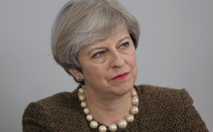 Theresa May s'efface et passe le Brexit à son successeur  - ảnh 1