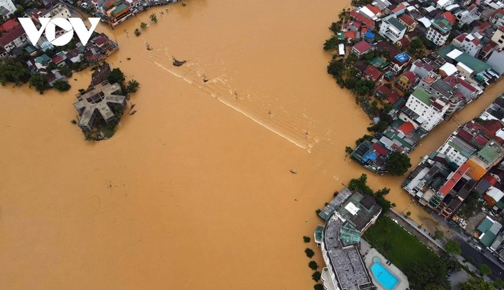 Intempéries : des dirigeants étrangers expriment leur sympathie au Vietnam - ảnh 1