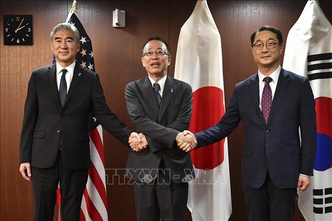 Lancements de missiles nord-coréens: Séoul, Washington et Tokyo confirment l’importance de leur alliance - ảnh 1