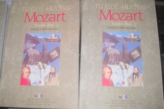 Ra mắt tuyển thơ “Từ quê hương Mozart” - dịch giả Quang Chiến - ảnh 1