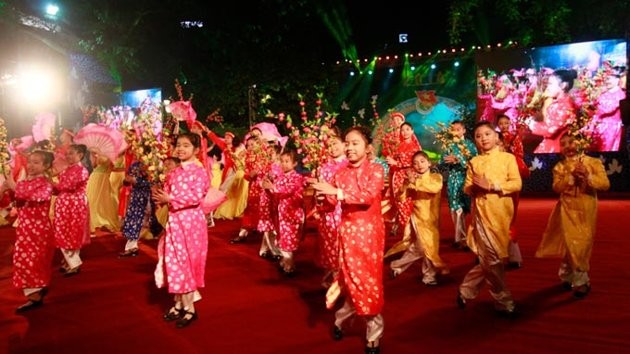 Sôi nổi hoạt động Chào Xuân 2014 - ảnh 1