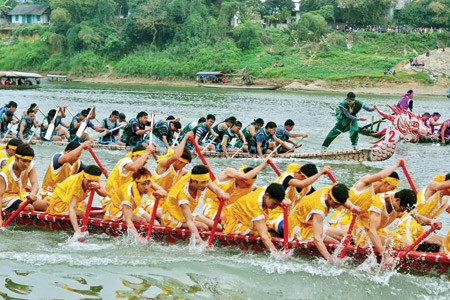 Tưng bừng Lễ hội Xuân tại các vùng miền trên cả nước - ảnh 2