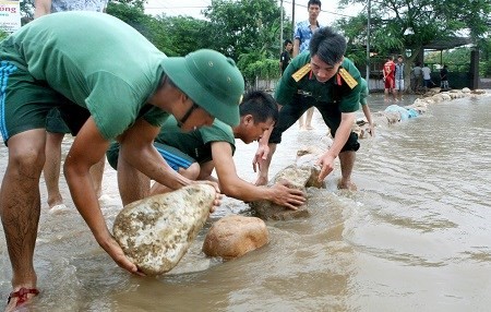 Chủ động đối phó trước diễn biến cực đoan của thiên tai - ảnh 1