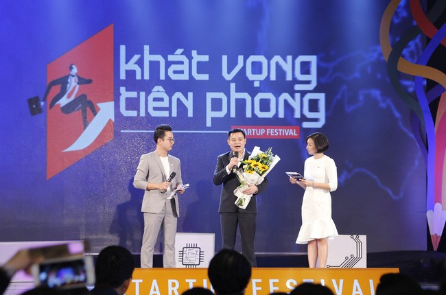 Tôn vinh những thành tựu khởi nghiệp ấn tượng trong năm 2016  - ảnh 1