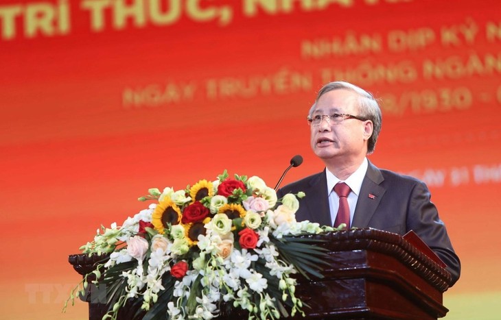 Trí thức, nhà khoa học, văn nghệ sỹ là lực lượng luôn đồng hành cùng đất nước - ảnh 1