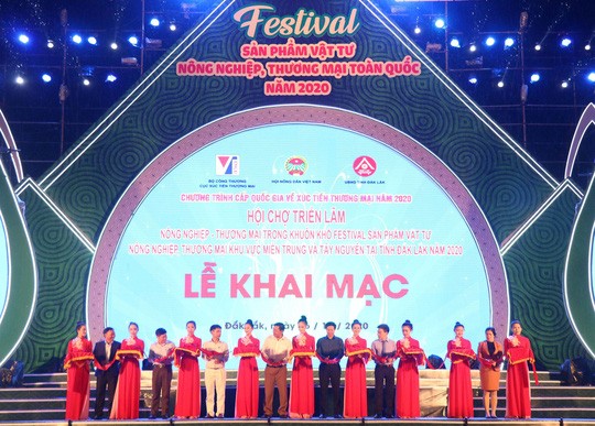 Khai mạc Festival “Sản phẩm vật tư Nông nghiệp và Thương mại toàn quốc năm 2020” - ảnh 1