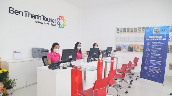 Nhiều công ty du lịch ở TP.HCM đồng loạt mở bán tour đi nước ngoài - ảnh 1