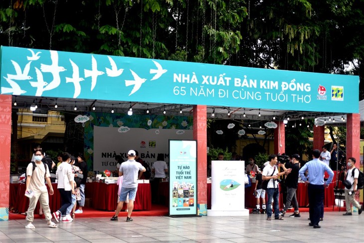 Các NXB ưu đãi lớn cho bạn đọc nhân Hội sách Hà Nội 2022 - ảnh 3