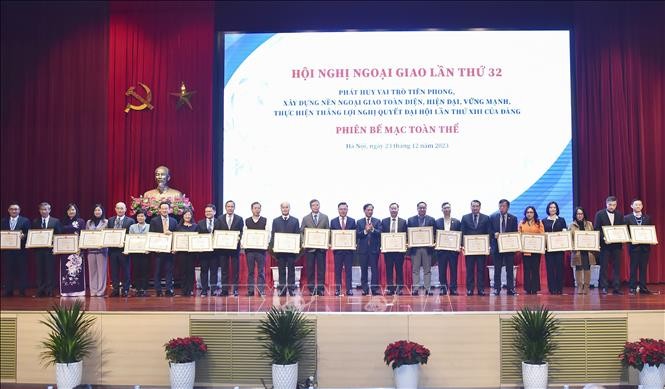 Bế mạc Hội nghị Ngoại giao lần thứ 32 - ảnh 1