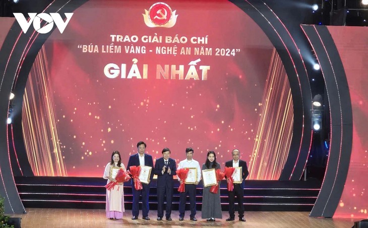 Đài Tiếng nói Việt Nam đoạt giải A - Giải báo chí Búa Liềm vàng Nghệ An 2024 - ảnh 1