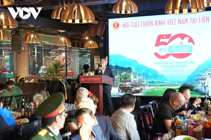 Hội cựu chiến binh Việt Nam tại Nga kỷ niệm 50 năm ngày thống nhất non sông - ảnh 1
