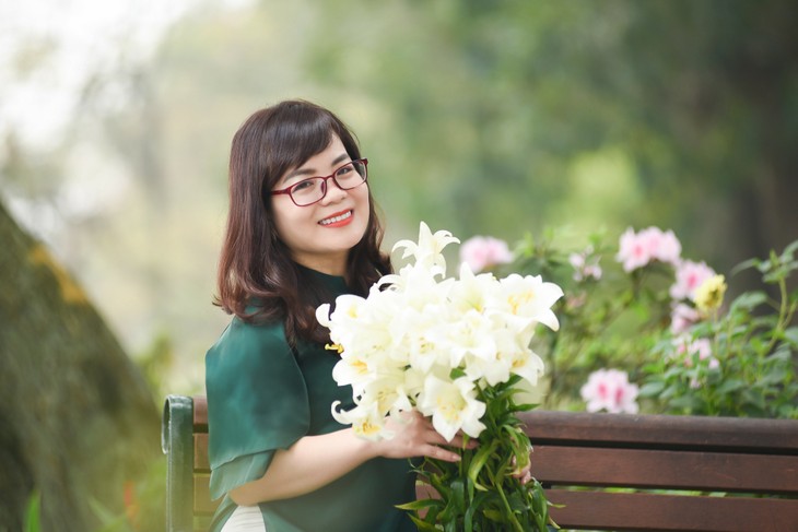 Vũ Trần Anh Thư và những “Ban mai thơm mắt nắng” - ảnh 2