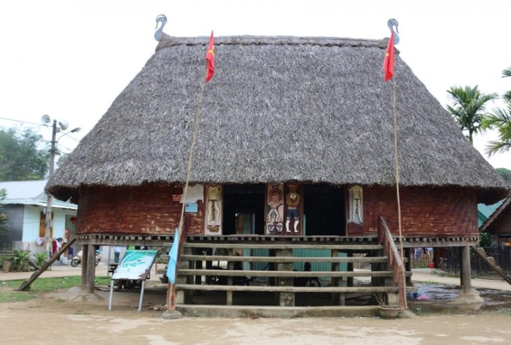 Những bản làng vùng cao Quảng Nam làm du lịch cộng đồng - ảnh 1