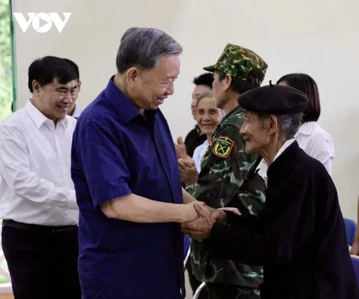 Tổng Bí thư Tô Lâm làm việc với chính quyền xã vùng biên giới tỉnh Điện Biên - ảnh 5