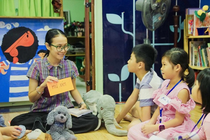 Câu lạc bộ “Đọc sách cùng con” lan tỏa tình yêu văn học tới các bạn trẻ - ảnh 1