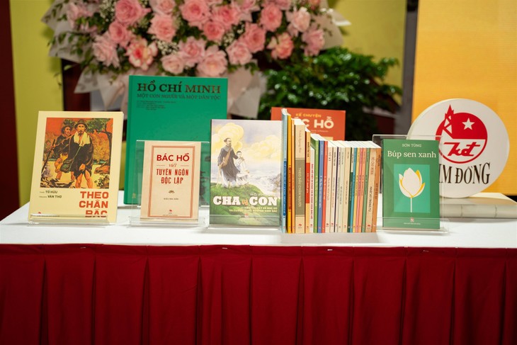 80 năm Cách mạng Tháng Tám: Tọa đàm về Bác Hồ khơi dậy tinh thần học tập suốt đời cho thế hệ trẻ - ảnh 5