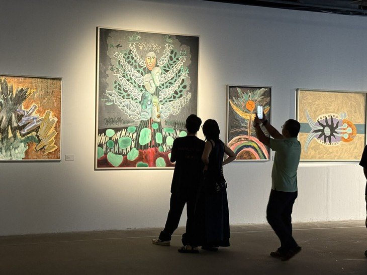 Loạt bài: Phát triển thị trường nghệ thuật Việt Nam - Bài 1: Thị trường mỹ thuật Việt từ hình thái sơ khai đến khát vọng tự chủ - ảnh 4